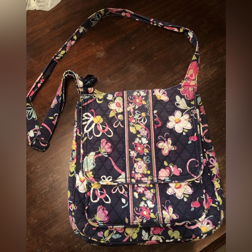 Vera Bradley Crossbody Hipster Bag Ribbons Retired Pattern Adjustable Strap 2012